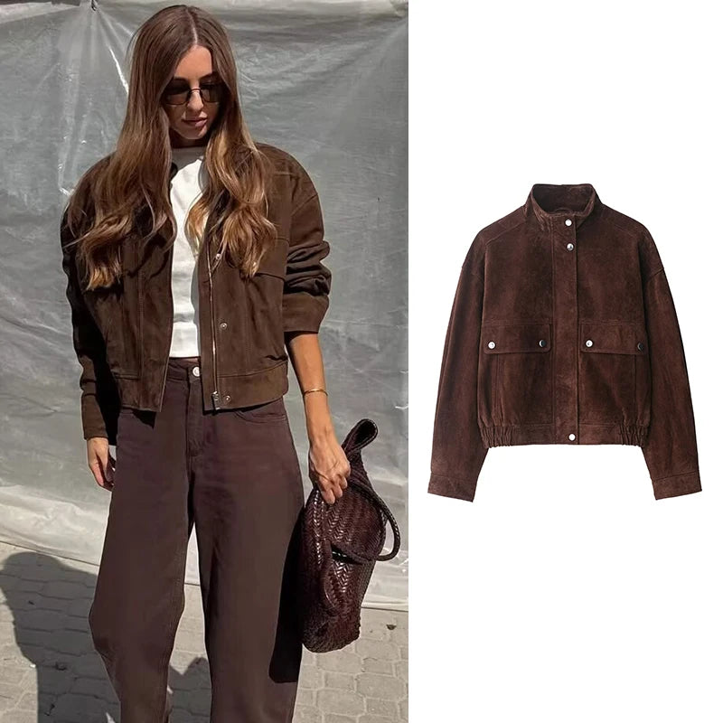 Easy to pair with jeans, leggings, or trousers