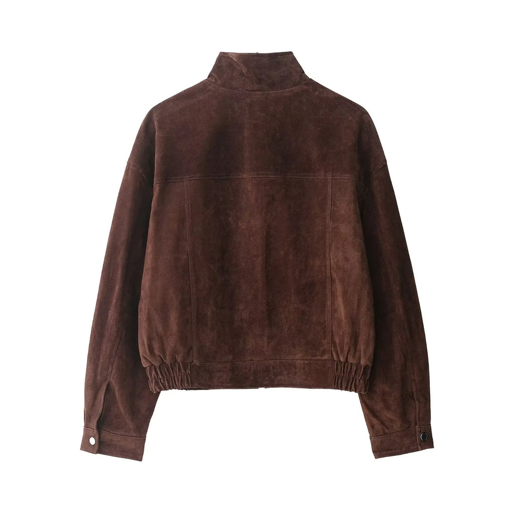 Easy to pair with jeans, leggings, or trousers